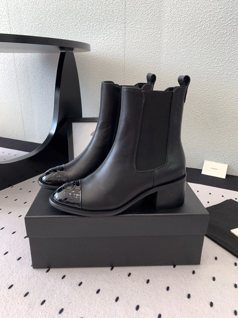 Sleek Chxnxl Boots 126521