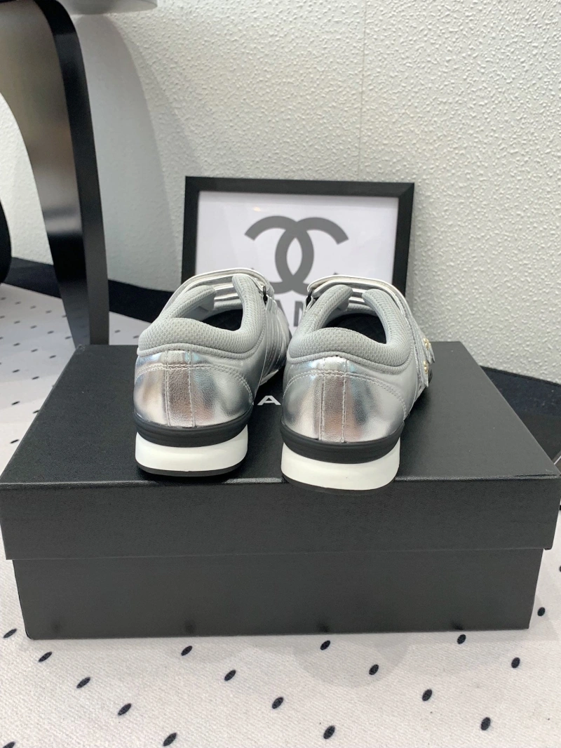 Timeless Chxnxl Sneakers 125962