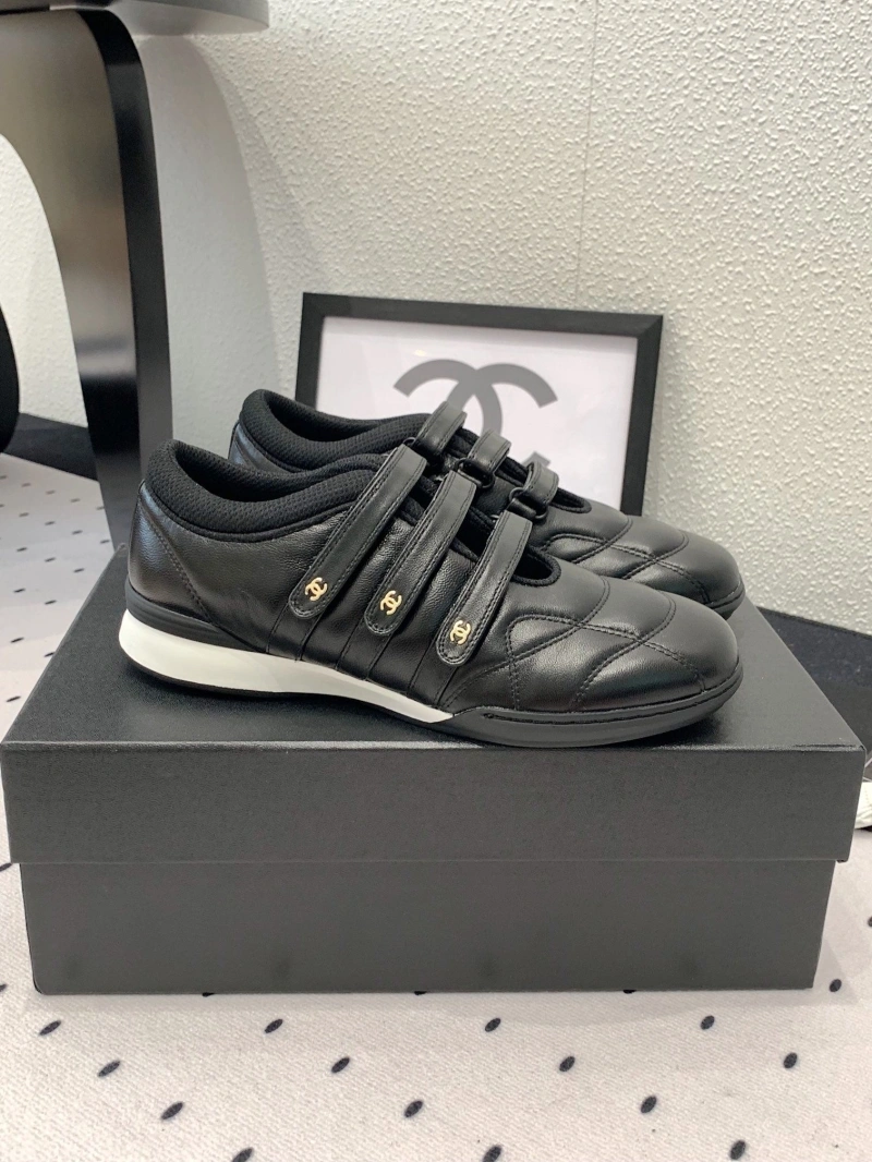 EyeCatching Chxnxl Sneakers 125960