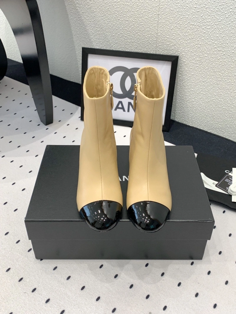 Resilient Chxnxl Boots 126518