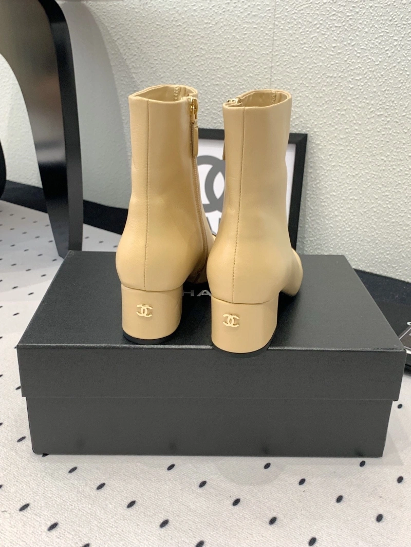 Resilient Chxnxl Boots 126518