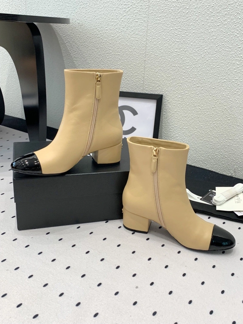 Resilient Chxnxl Boots 126518