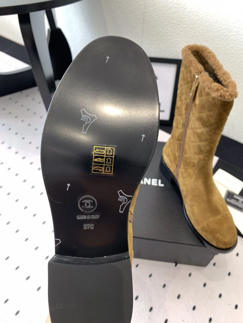 Trendy Chxnxl Boots 126517