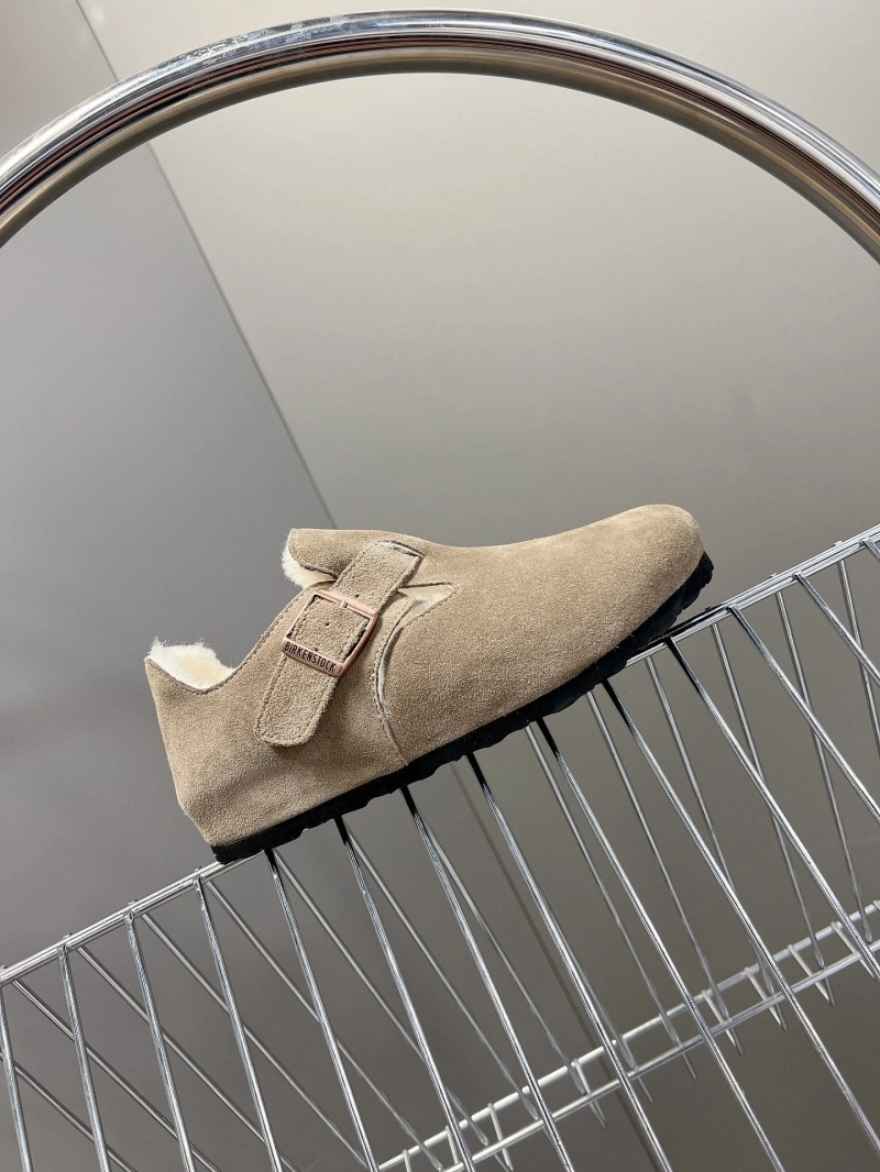 Versatile Othxr Sneakers 214736