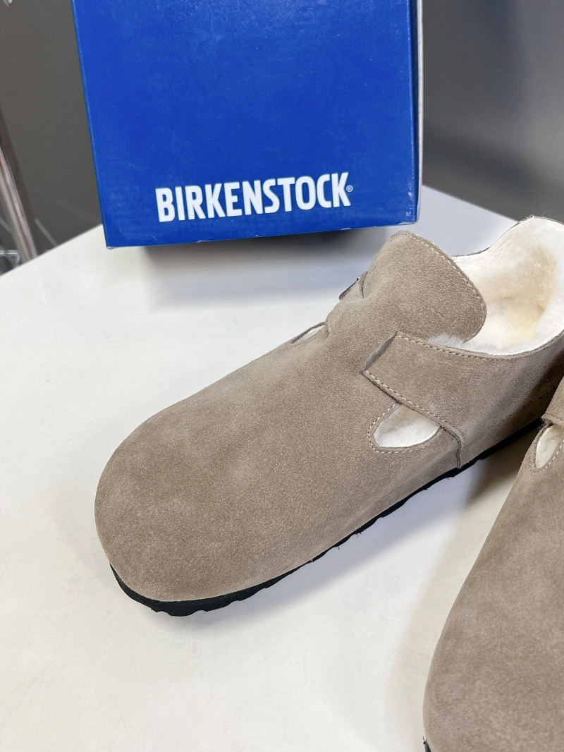 Versatile Othxr Sneakers 214736