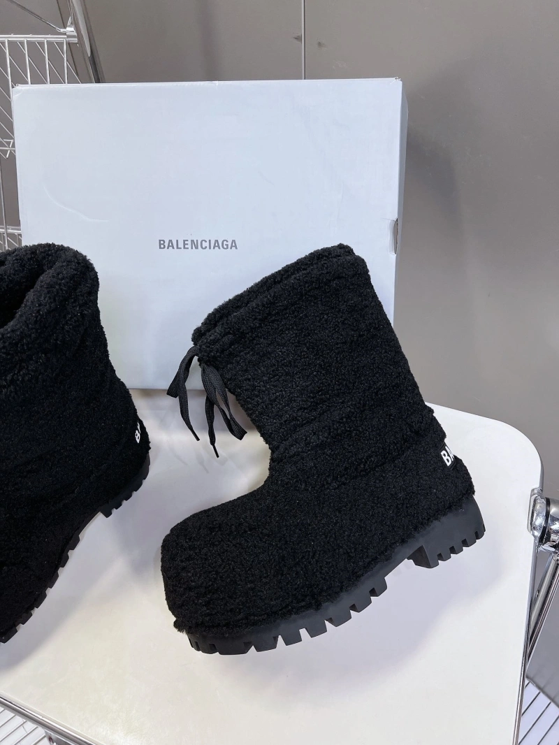 EasyMatch Bxlxnciaga Boots 109749