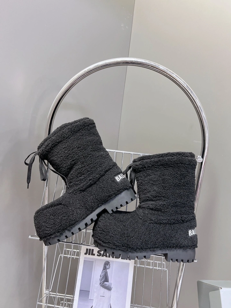 EasyMatch Bxlxnciaga Boots 109749