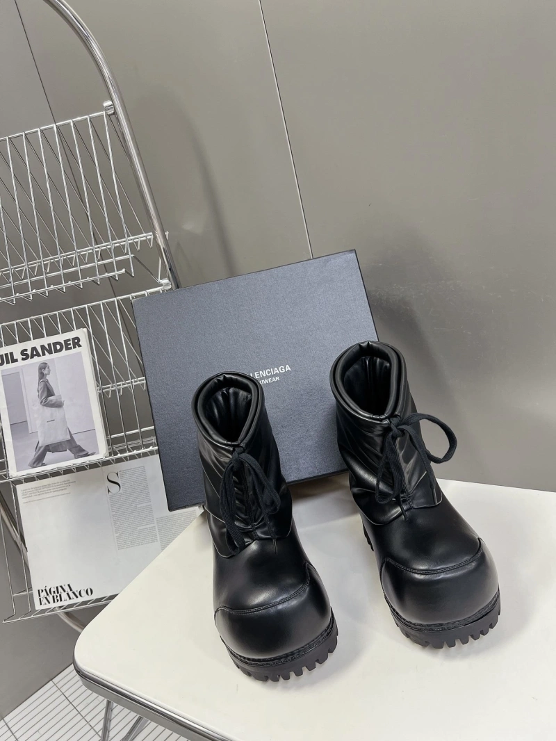 Bxlxnciaga Boots Sophisticated 109754