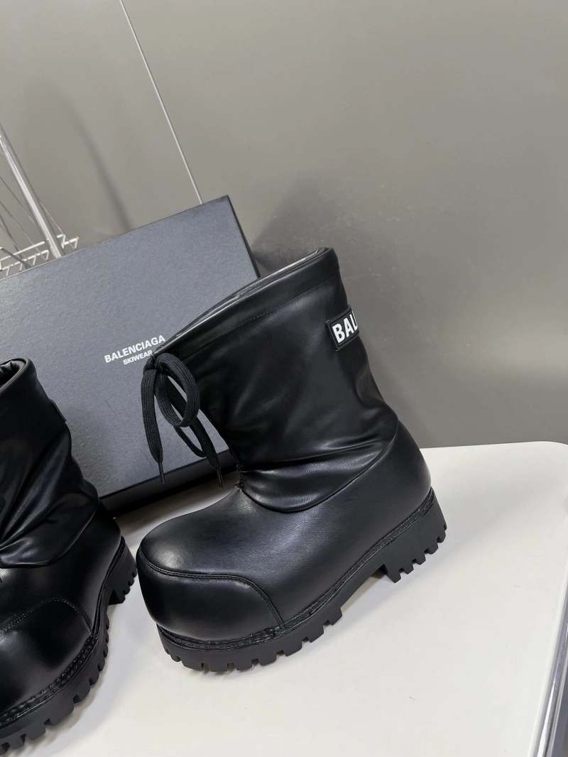 Bxlxnciaga Boots Sophisticated 109754