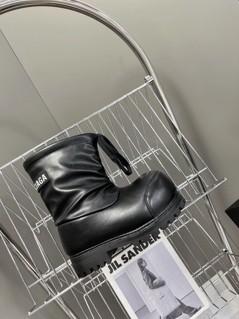 Bxlxnciaga Boots Sophisticated 109754