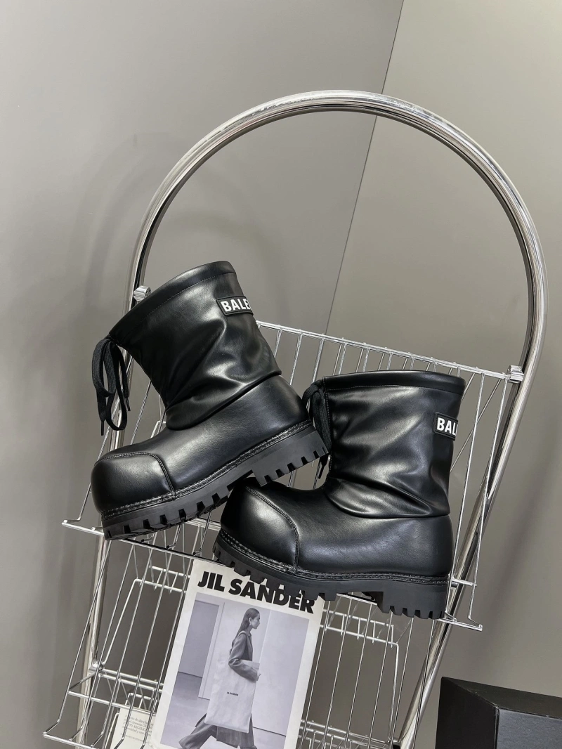 Bxlxnciaga Boots Sophisticated 109754