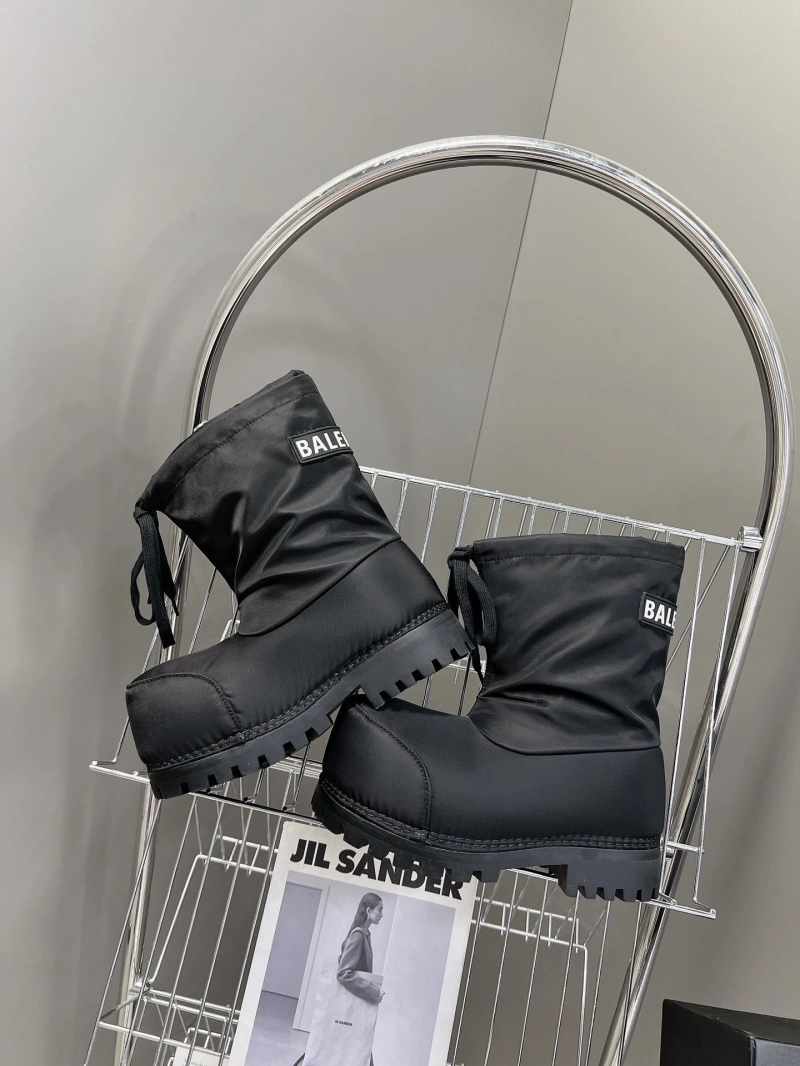 Durable Bxlxnciaga Boots 109756