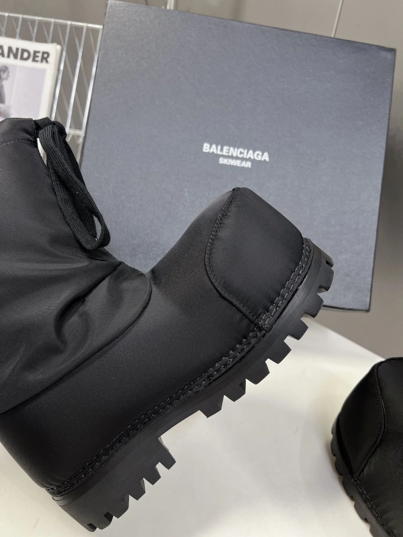 Durable Bxlxnciaga Boots 109756