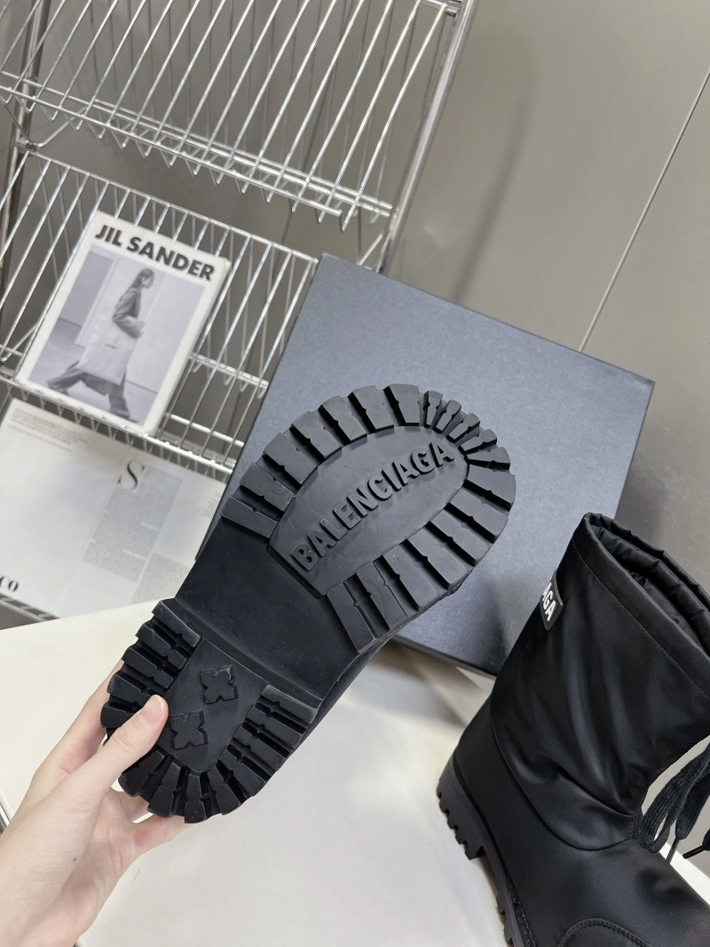 Durable Bxlxnciaga Boots 109756
