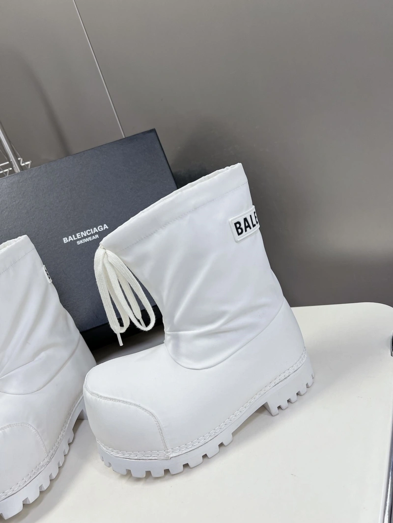 Refined Bxlxnciaga Boots 109751