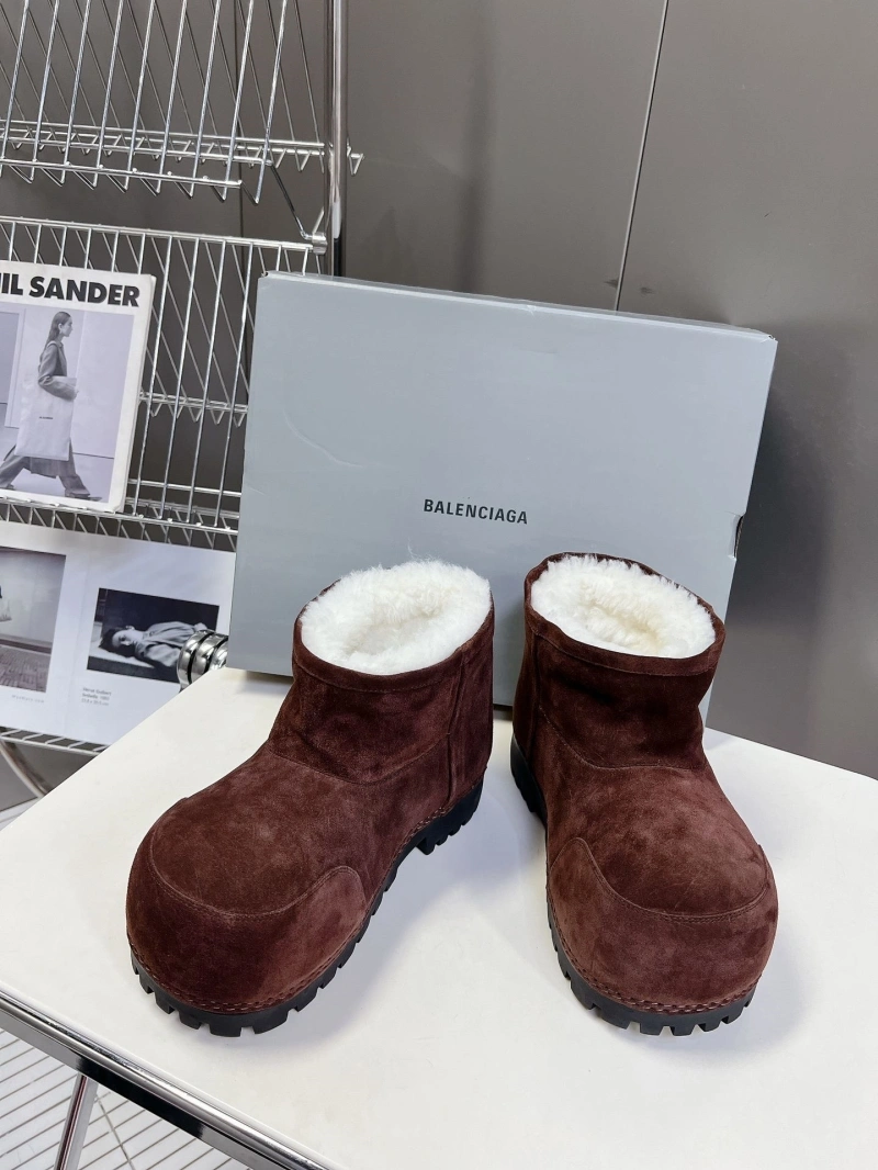Bxlxnciaga Boots Vibrant 109739