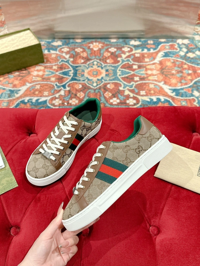 Gxccx Casual Shoes Bright 161494
