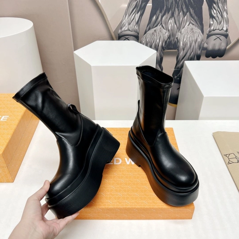Comfortable Othxr Boots 215287