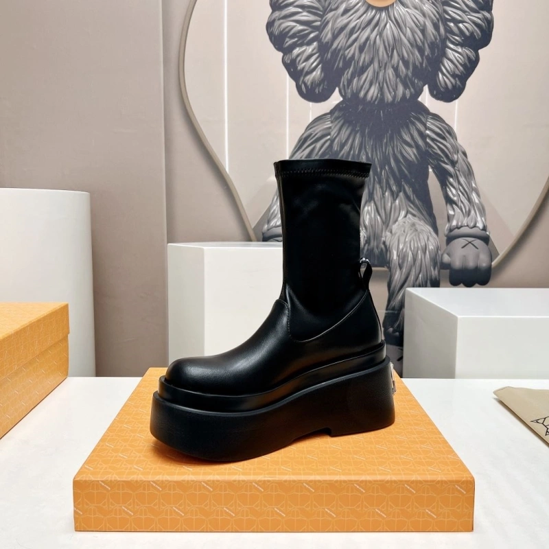 Comfortable Othxr Boots 215287