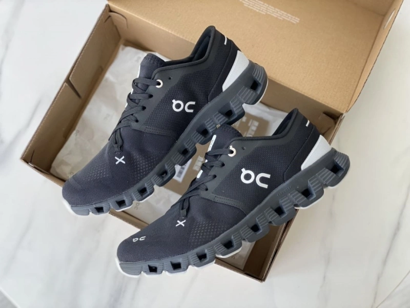 WellDesigned Othxr Sneakers 214710
