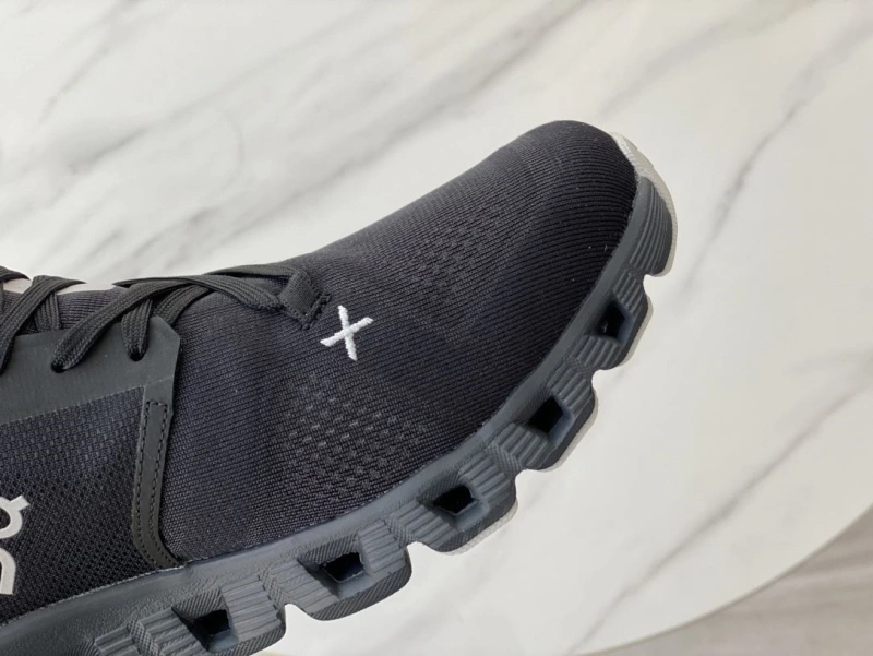 WellDesigned Othxr Sneakers 214710