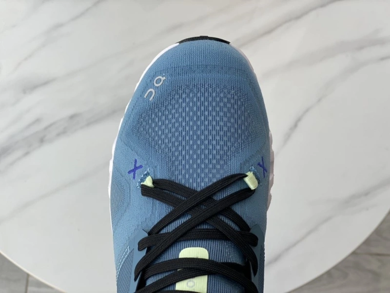 AllSeason Othxr Sneakers 214716