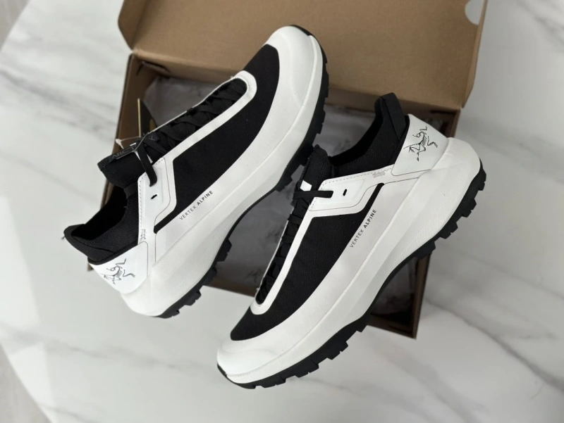 Elegant Othxr Sneakers 214699