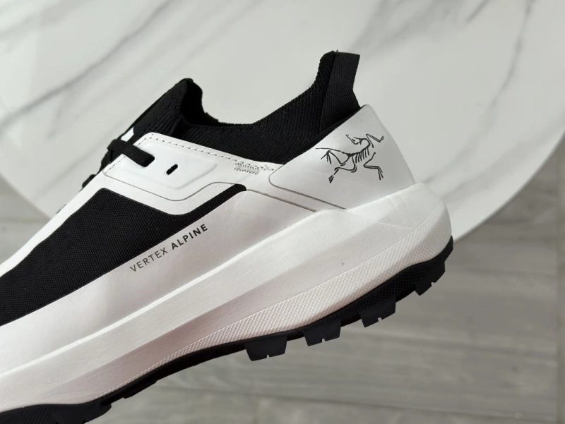 Elegant Othxr Sneakers 214699