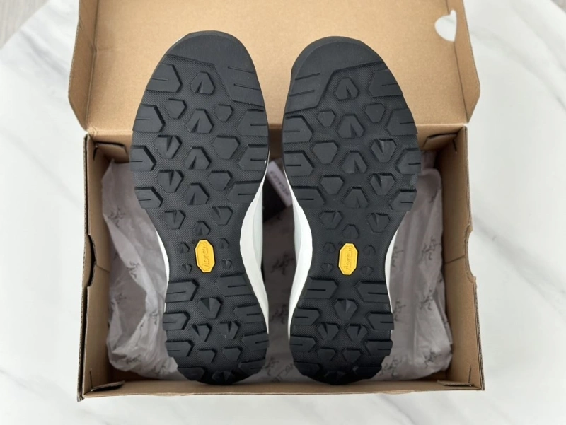 Elegant Othxr Sneakers 214699