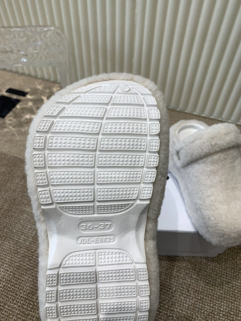Bold Othxr Slippers 214936