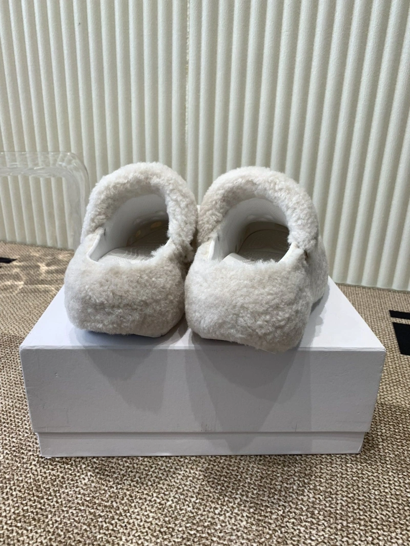 Bold Othxr Slippers 214936