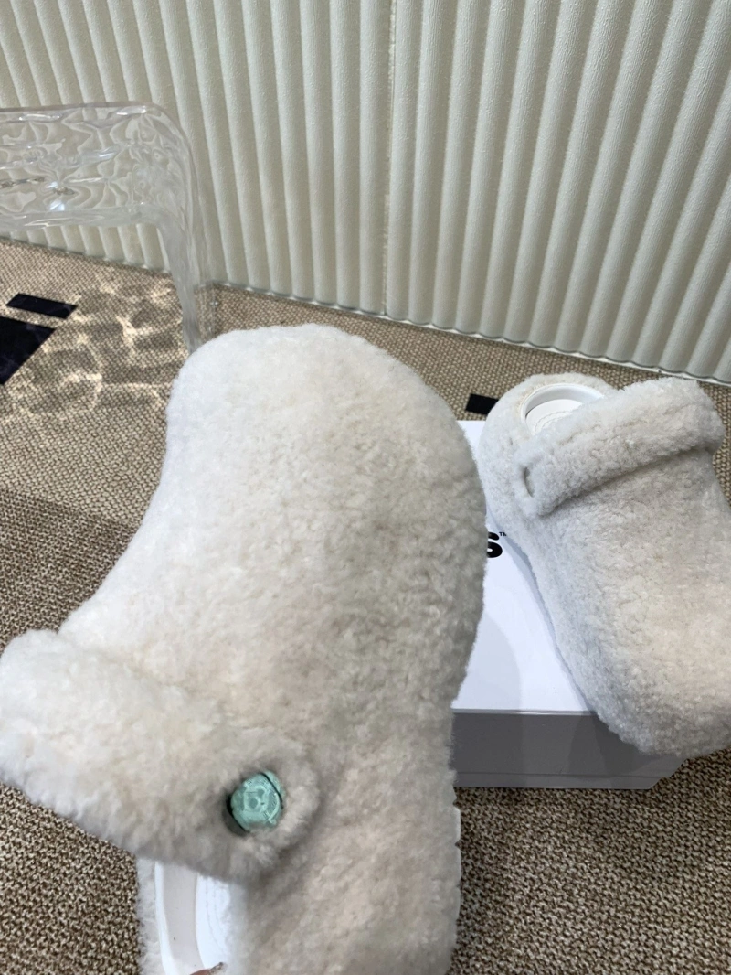 Bold Othxr Slippers 214936