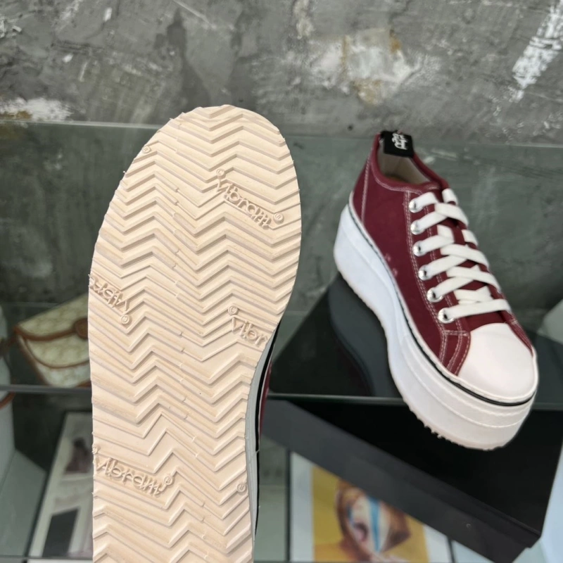Lightweight Othxr Sneakers 214692