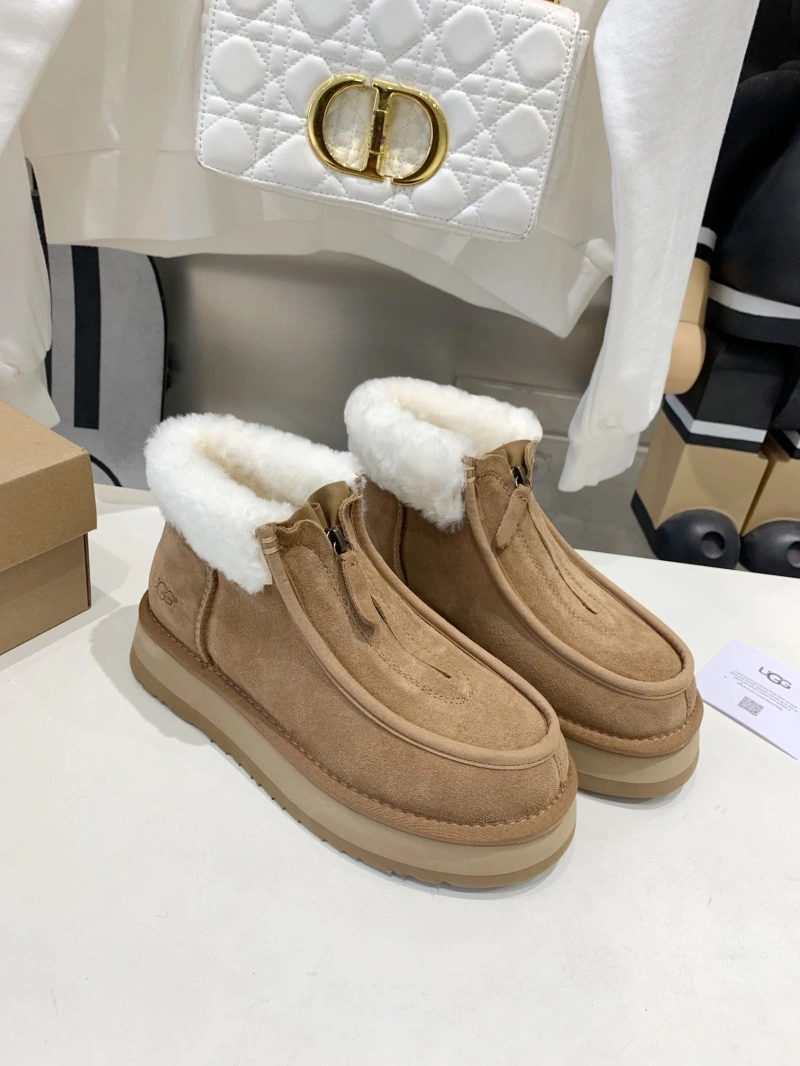 Breathable UGX Boots 228470