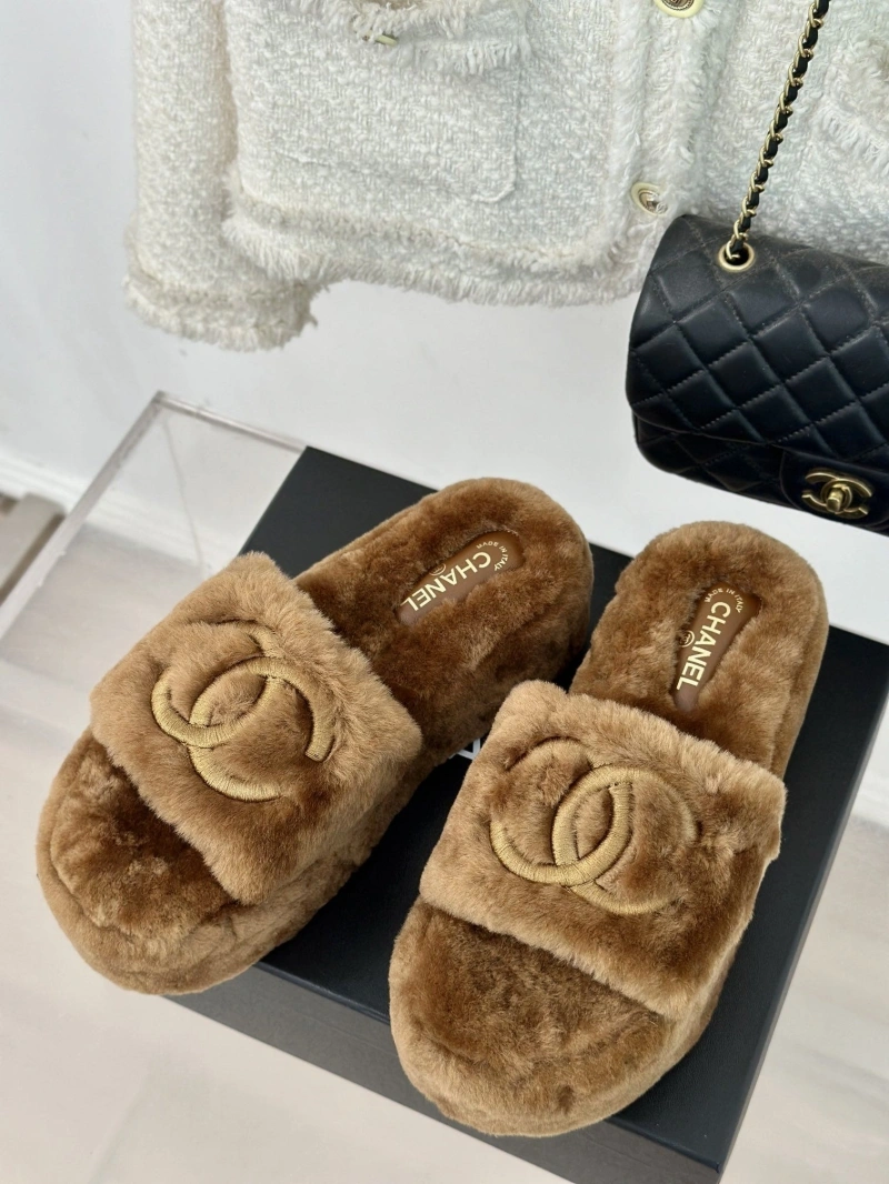AllSeason Chxnxl Slippers 126172