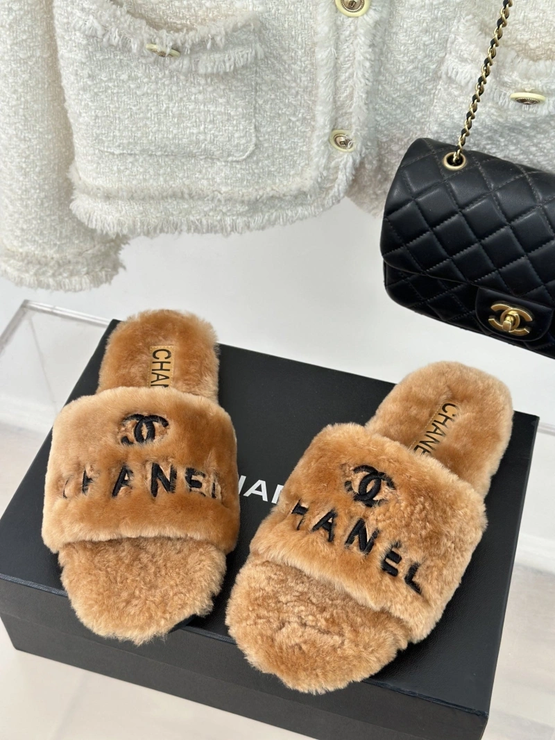 Chxnxl Slippers EyeCatching 126144
