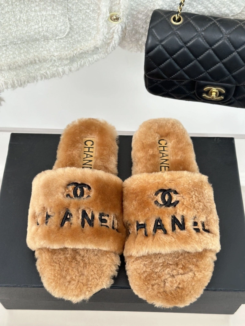 Chxnxl Slippers EyeCatching 126144