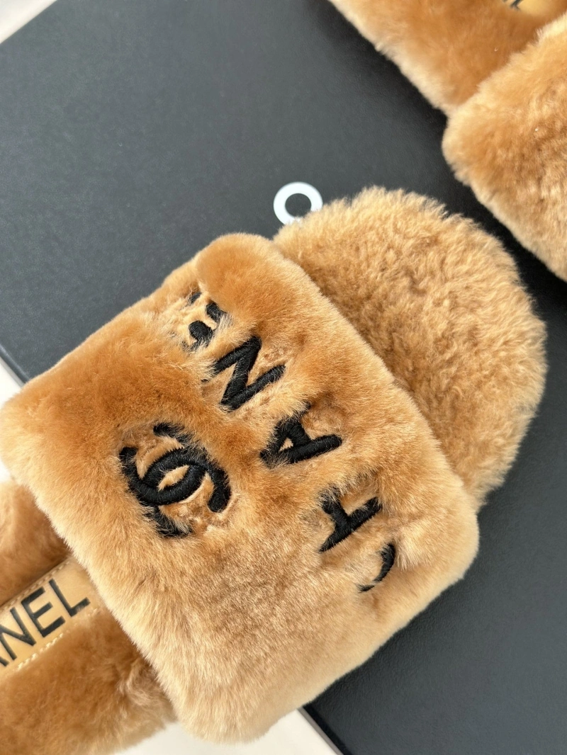 Chxnxl Slippers EyeCatching 126144