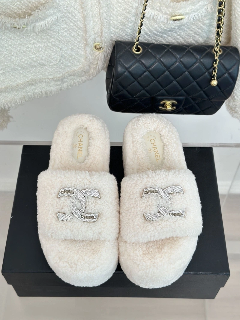 Chxnxl Slippers Functional 126156