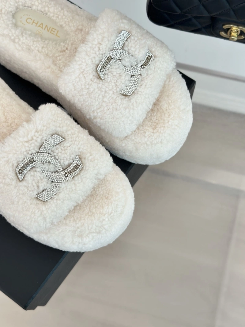 Chxnxl Slippers Functional 126156
