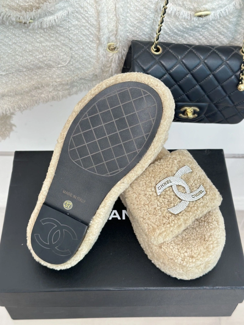 Chxnxl Slippers Functional 126140