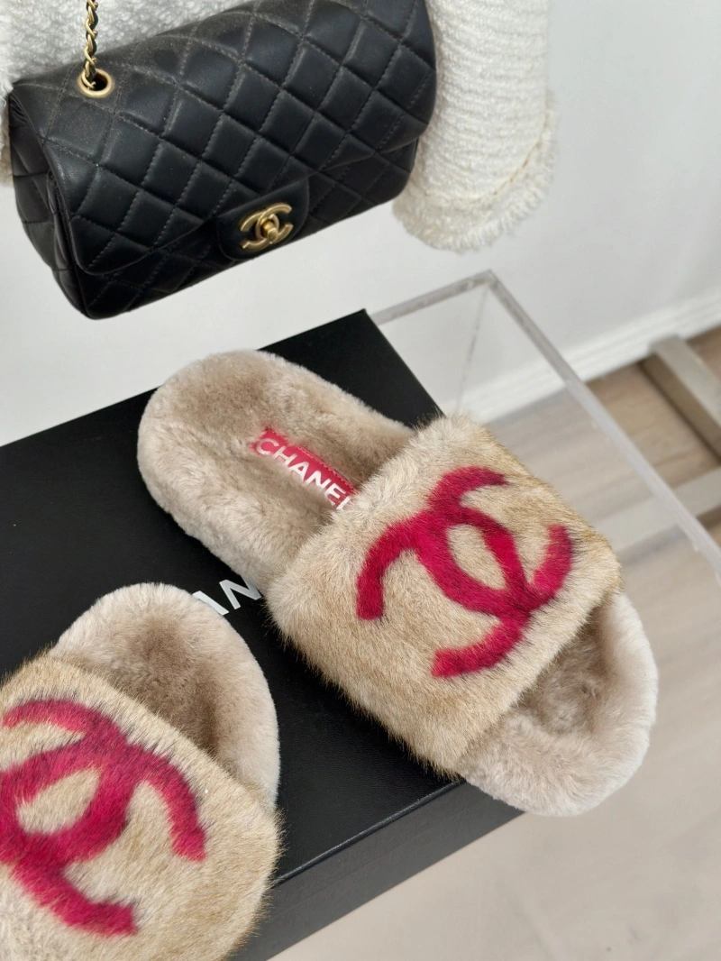 Chxnxl Slippers Vibrant 126138