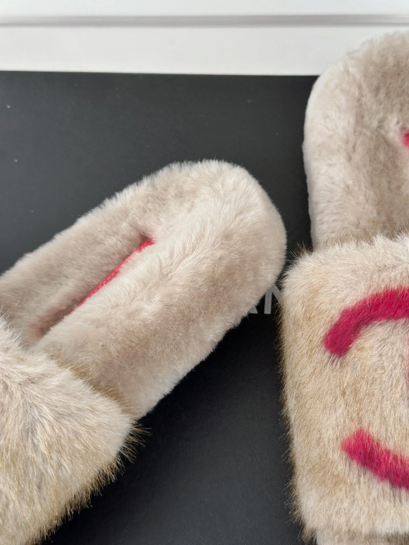 Chxnxl Slippers Vibrant 126138