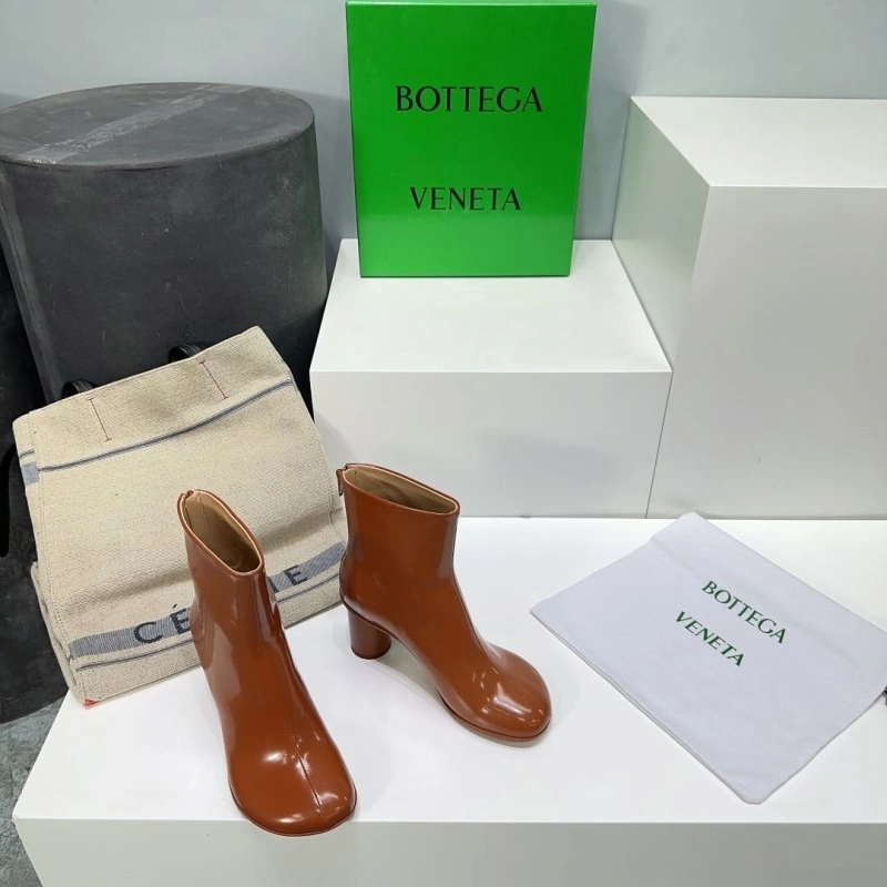Practical Bxttxga Vxnxta Boots 113124