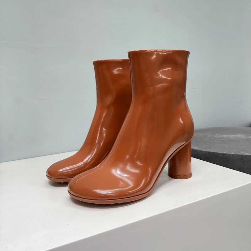 Practical Bxttxga Vxnxta Boots 113124