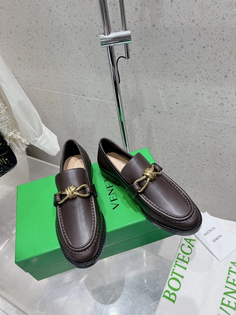 Bright Bxttxga Vxnxta Leather Shoes 113090