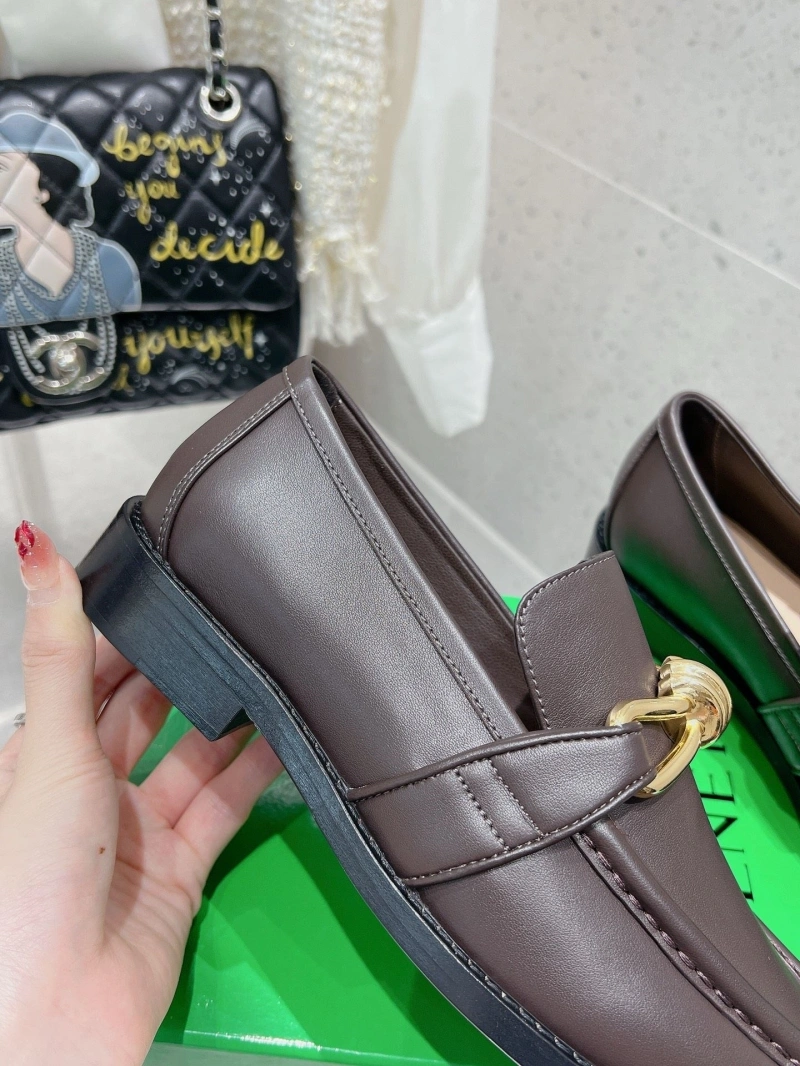 Bright Bxttxga Vxnxta Leather Shoes 113090
