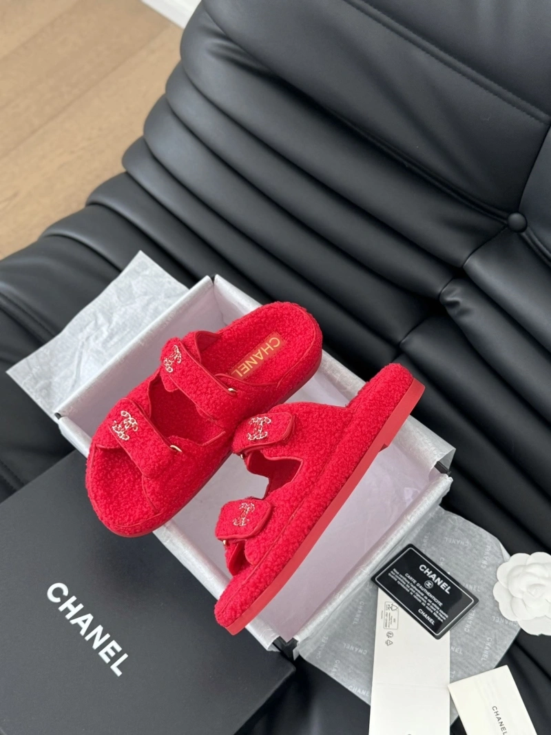 WellDesigned Chxnxl Sandals 126257