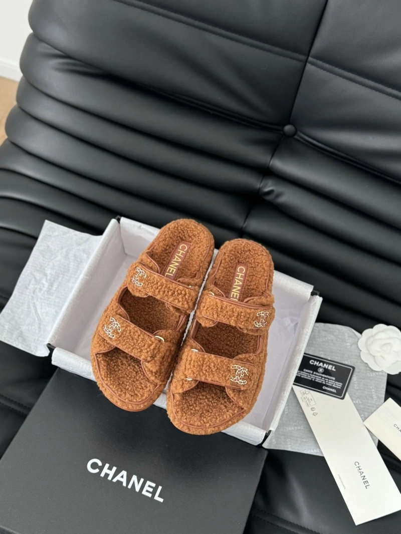 Vibrant Chxnxl Sandals 126259