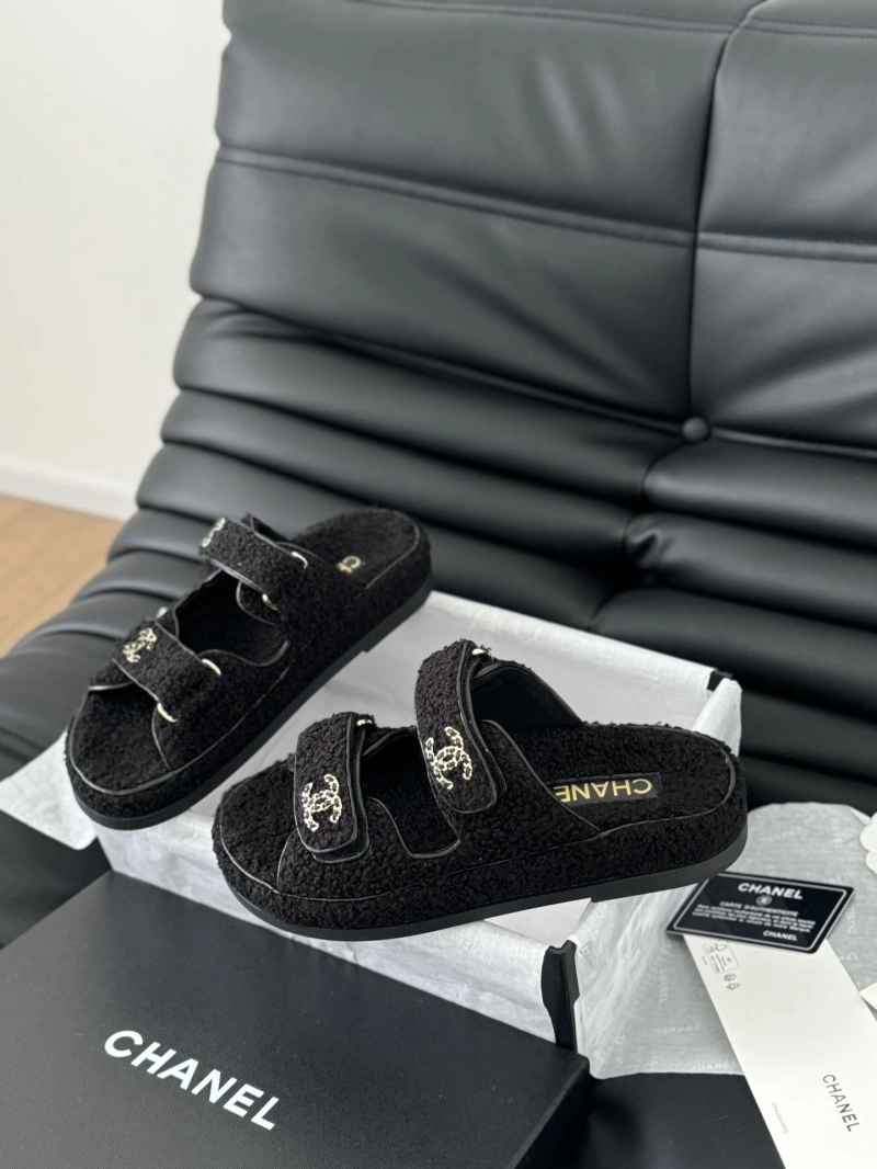 Chxnxl Sandals Bright 126266